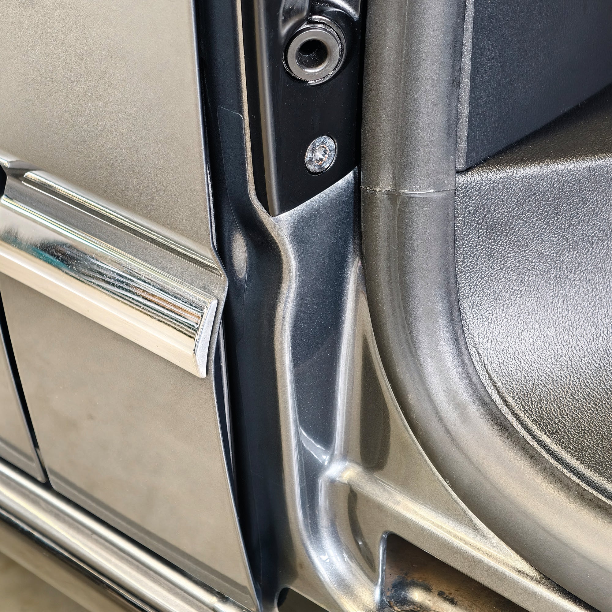 Lackschutzfolie für VW T5/T6 Schiebetür Holm B-Säule Schutzfolie Transparent L