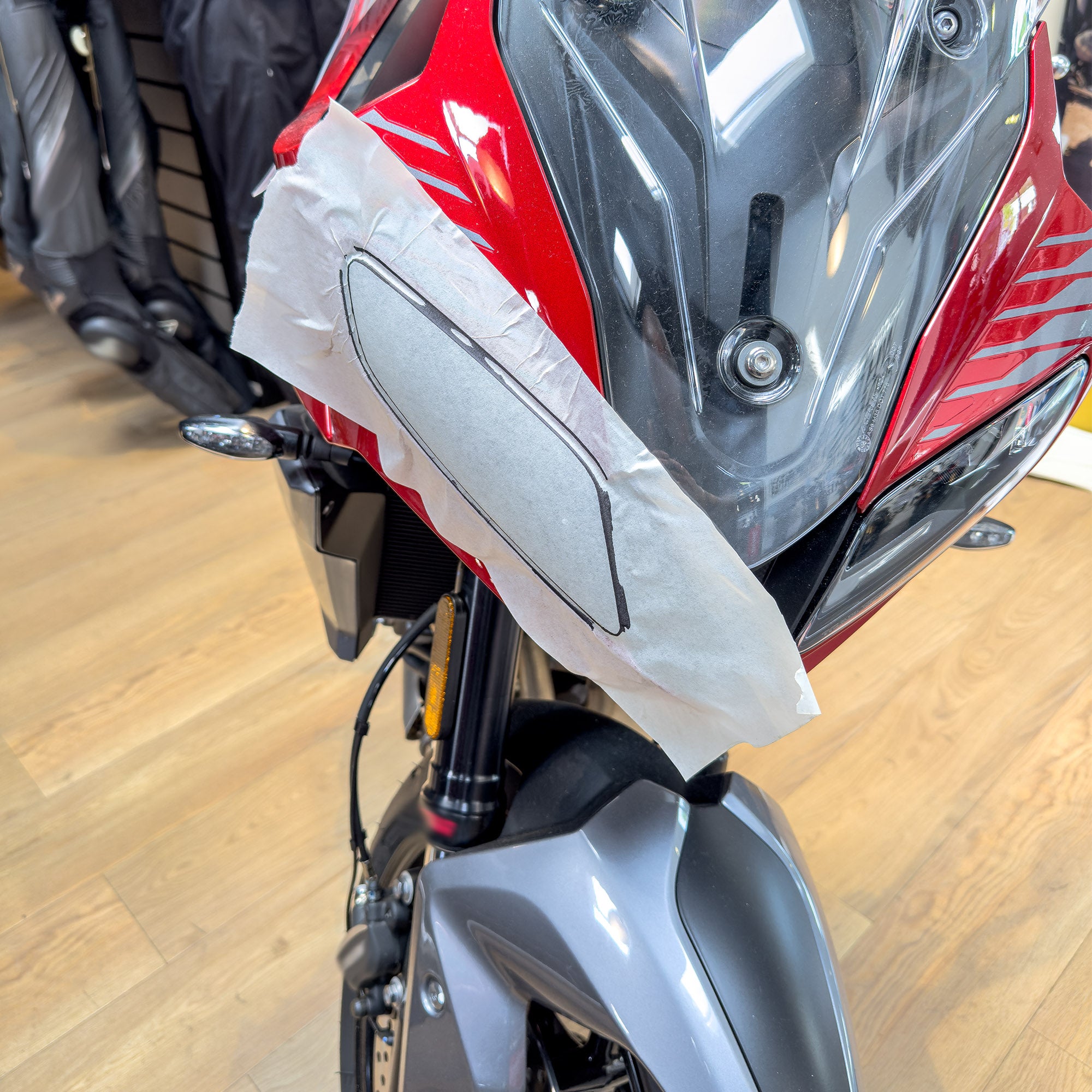 Steinschlagschutz Schutzfolie für Triumph Tiger Sport 660 Scheinwerfer Folie